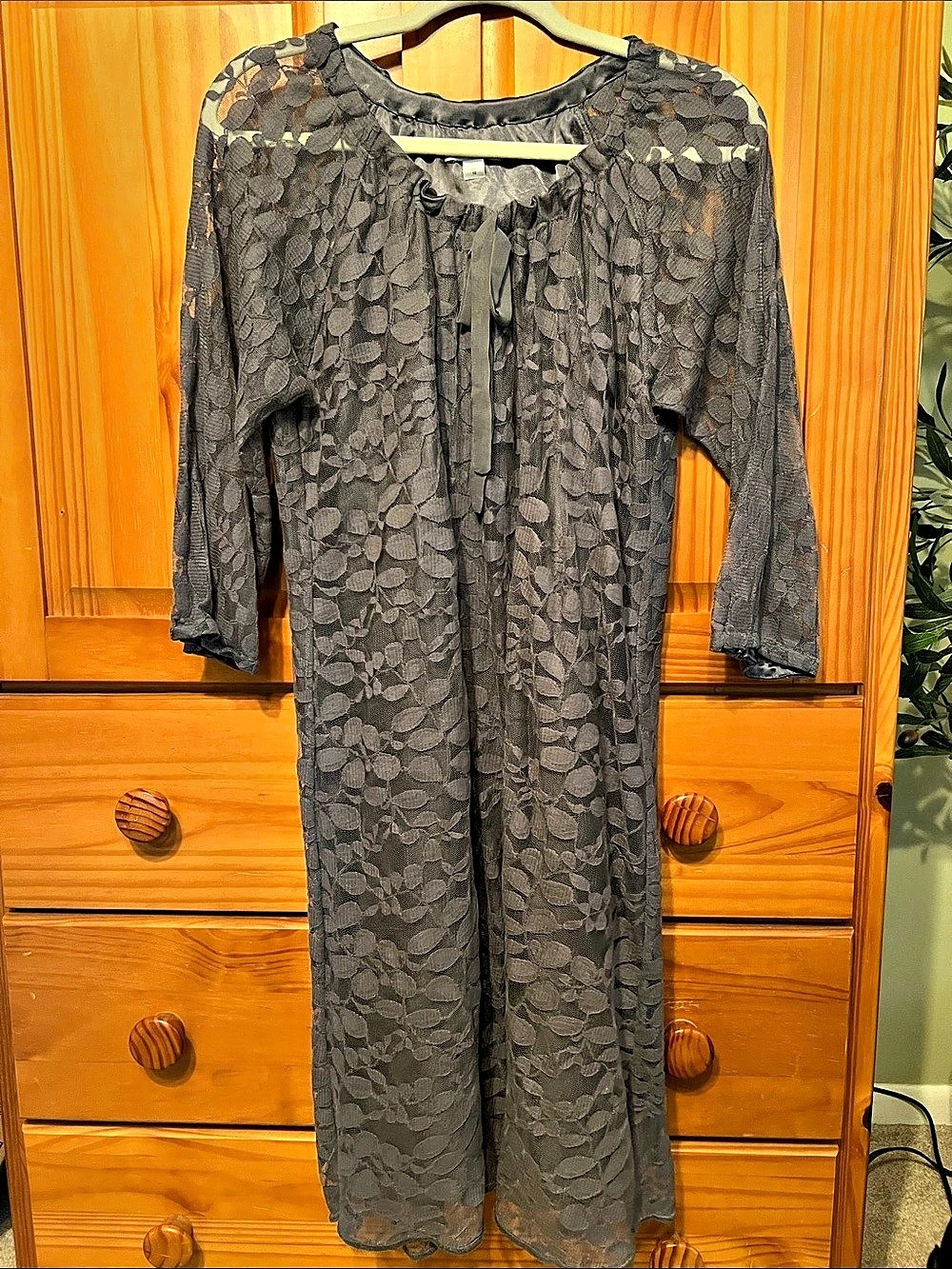 Garnet Hill Floral Lace Maxi Dress Size 12 Like New